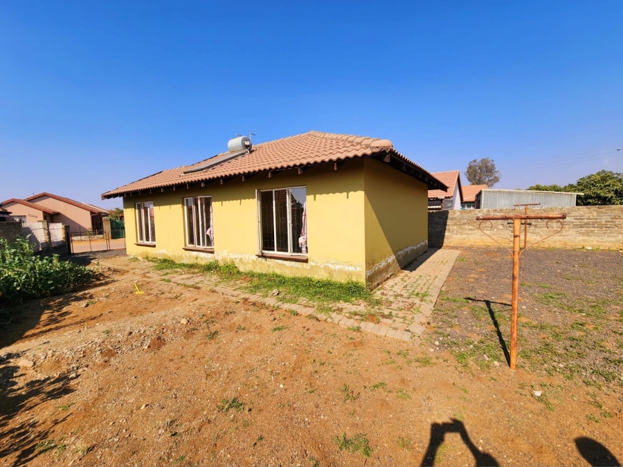 3 Bedroom Property for Sale in Boitekong North West